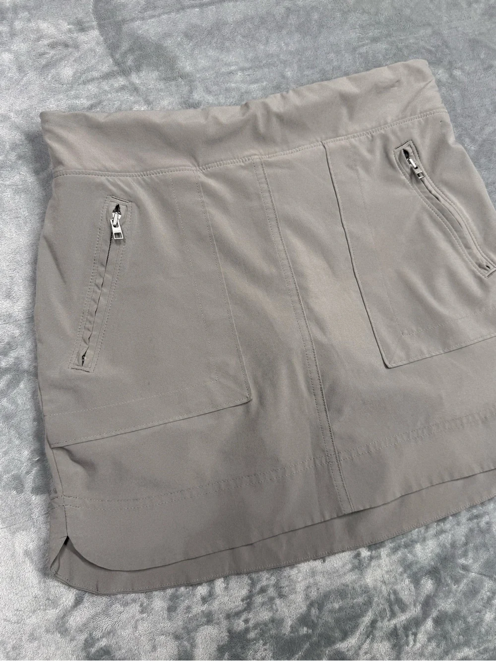 Athleta Light Brown Active Skort with Front Zip‎ Pockets